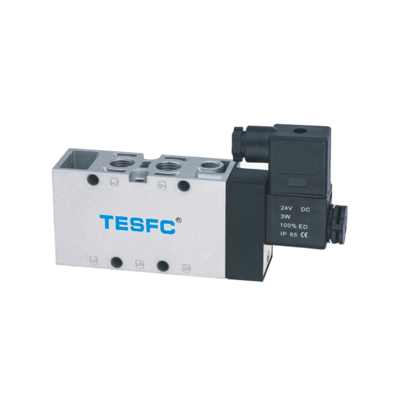 F5214 Válvula solenoide neumática roscada pilotada internamente